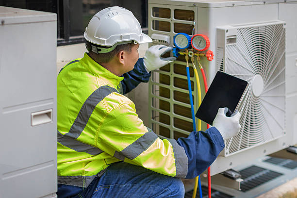 Professional Hvac Maintenance technician working in Hollis, NY